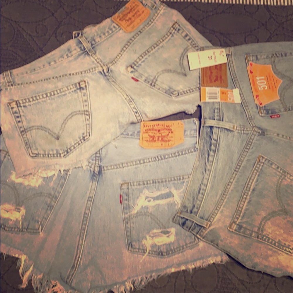 Distress Levi Shorts Bundle